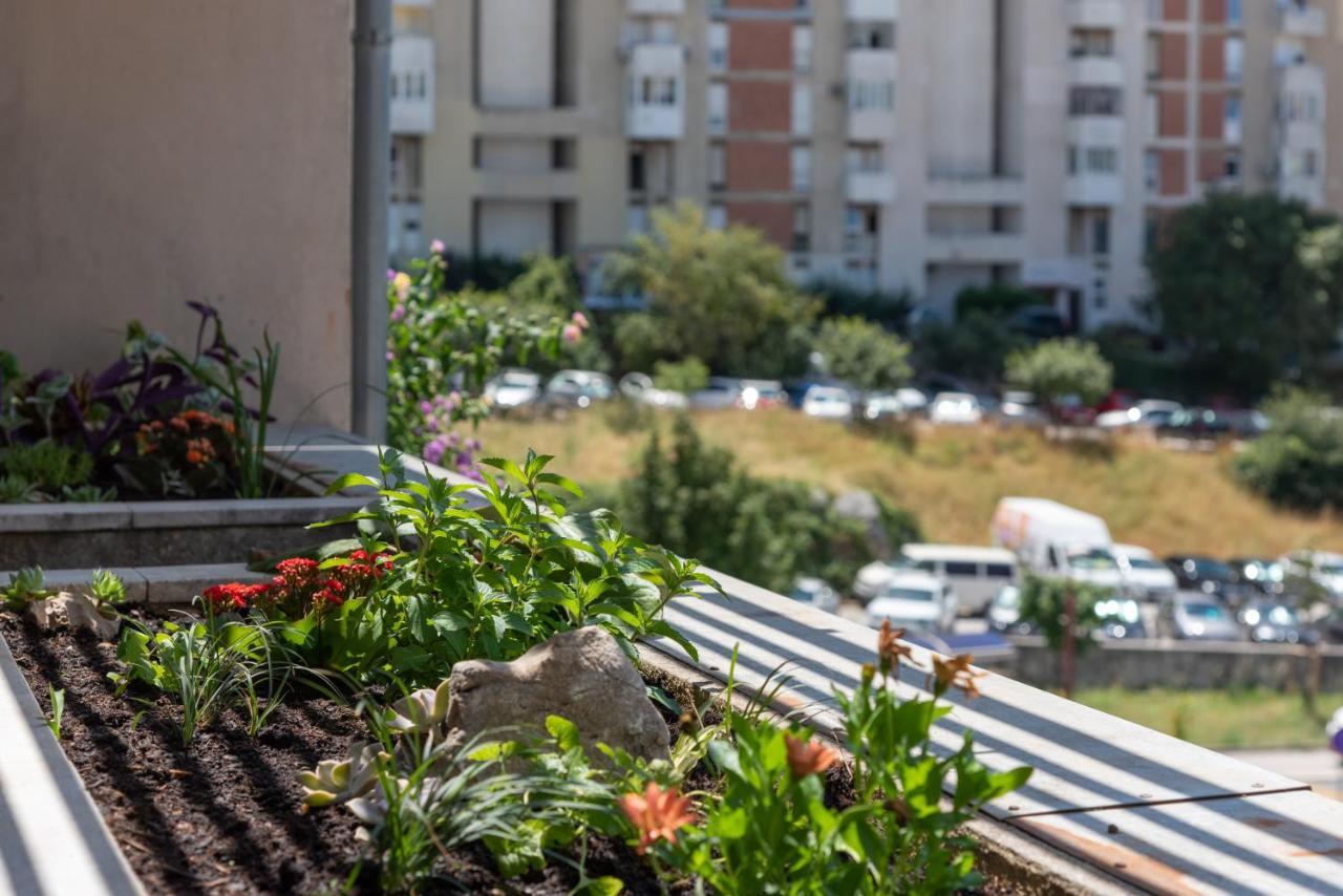 Sunnyrose - Walking Distance From Znjan - Free Public Parking - Huge Balcony Apartamento Split
