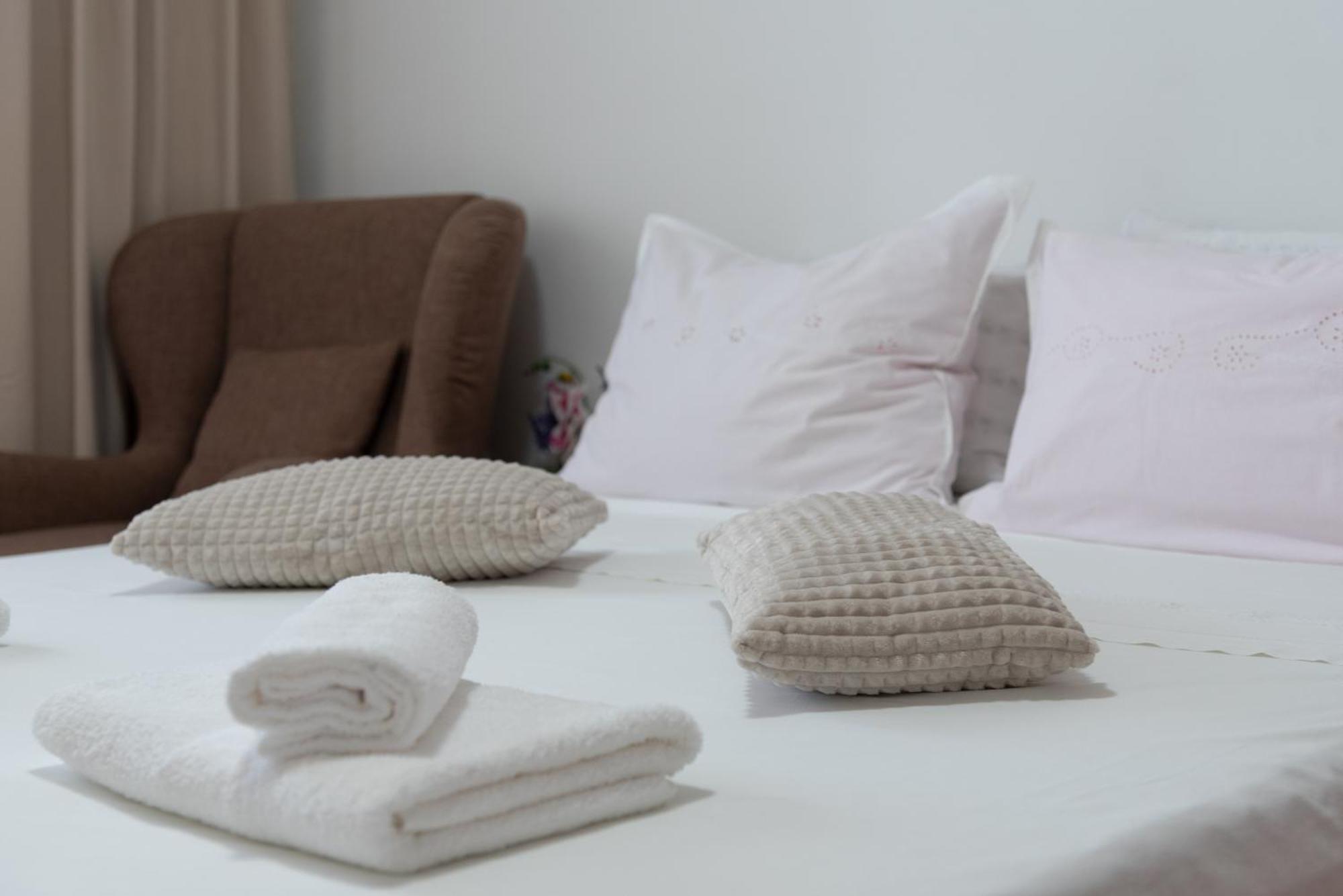 Apartamento Sunnyrose - Walking Distance From Znjan - Free Public Parking - Huge Balcony *